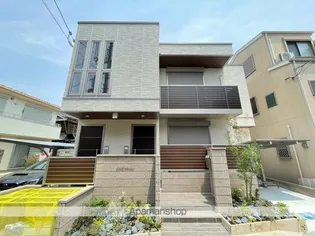 OUEST RIVIEREの画像