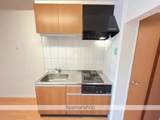 グランシャリオⅡ【105号室】のキッチン