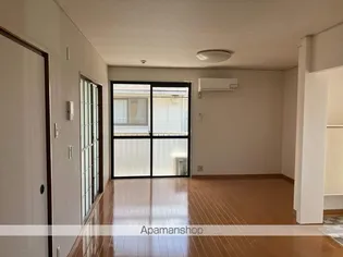 メゾン・ド・東雲【2階】の居間