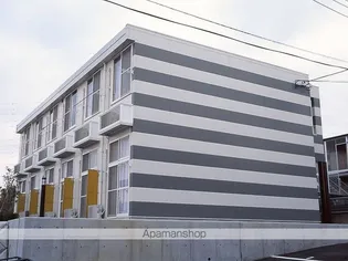 レオパレスカメリア五番館【1階】の外観