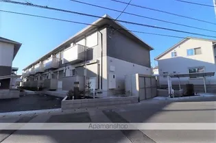 カスターニャ I棟【2階】の外観