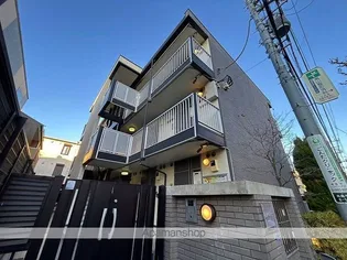 レオパレスSHINY【3階】の外観