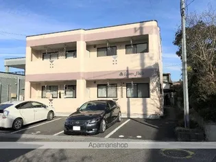 グリーンヒルズ【2階】の外観