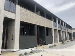 グランクレールB【1階】の外観