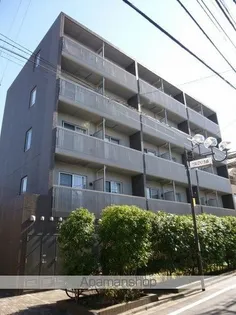 ラグジュアリーアパートメント赤羽西01【1階】の外観