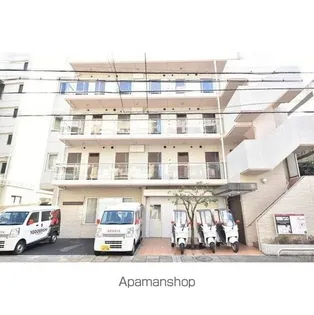 ラスパシオ三軒茶屋【2階】の外観