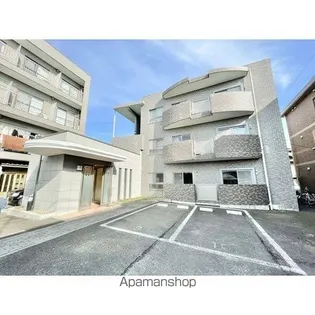 アルティレット泉中央の画像