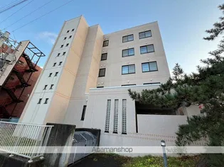 幕西町栗林マンションの画像