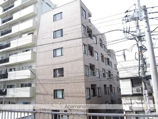 ドルフ高円寺南【1階】の外観