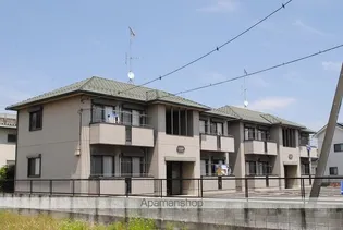 シャーメゾンKENの画像