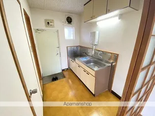 テラスリバーサイド【202号室】の内装