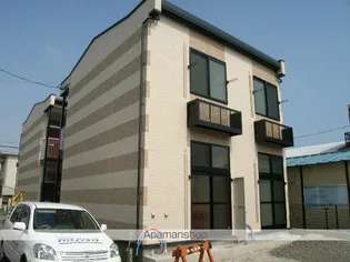 レオパレスクローバー【2階】の外観