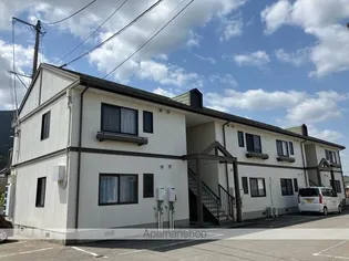 愛媛県新居浜市中西町【アパート】の外観