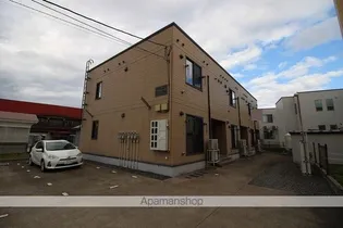 ベルファミーユ【1階】の外観