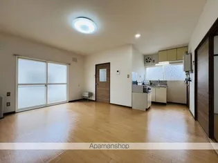 赤川1丁目19番 1棟2戸【102号室】の居間