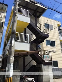 シェアハウス【3階】の外観