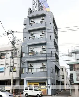 UEハウス六番館【2階】の外観