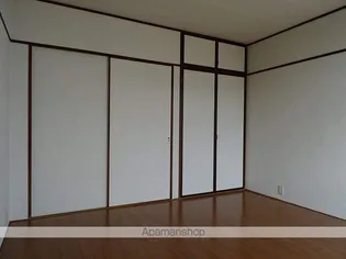 プリメゾンⅡ【2階】の居間