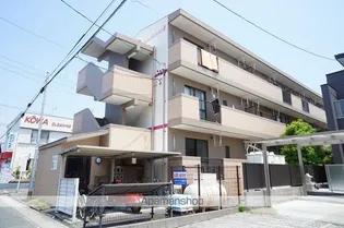 ノインシュタインドライ【1階】の外観