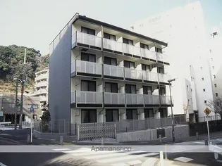 レオパレスフォレスタ磯子【4階】の外観