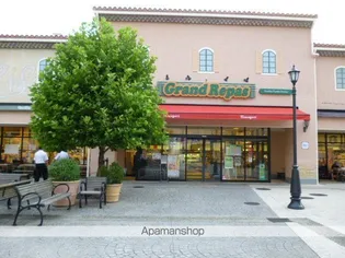 ワンダーランド【202号室】の周辺