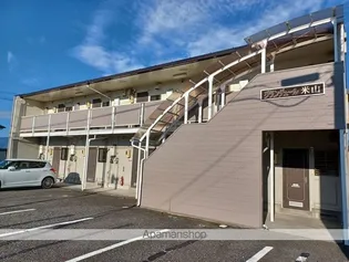 グランデュール 米山【102号室】の外観