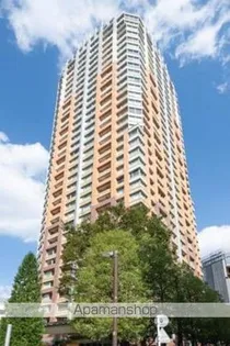 青山パークタワー【18階】の外観