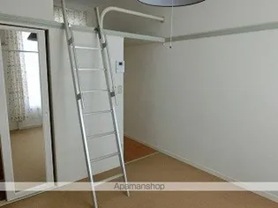 グリーンコート巣子A【206号室】の内装