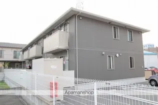 BEE HOUSE【2階】の外観