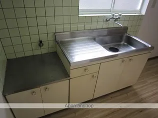 サーパスコート【101号室】の内装