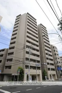 東京都新宿区弁天町【マンション】の外観