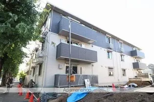 アベニュー A【2階】の外観