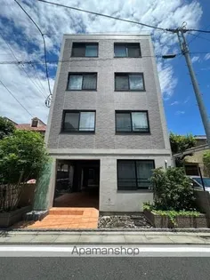 東京都中野区中野1丁目【マンション】の外観