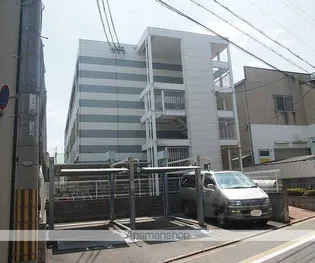 西大路マンションの画像
