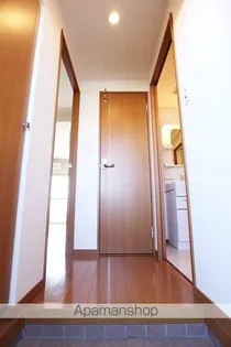 オーレオール【9階】の玄関