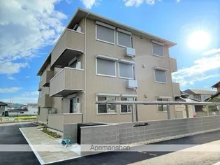 LA VILLA五個荘A棟【1階】の外観