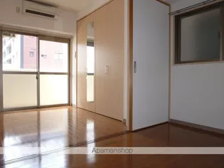リファレンス博多駅前【4階】の内装