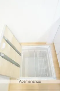 プロムナード【1階】の玄関