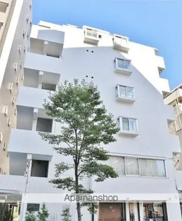 日神プラザ元町【1階】の外観