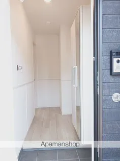 ステラートB【1階】の玄関