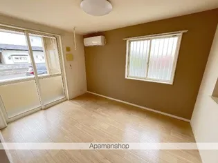 ディセントラ【1階】の居間