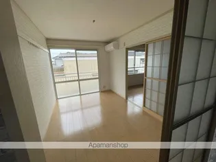 アーバンハイツⅡ【205号室】の居間