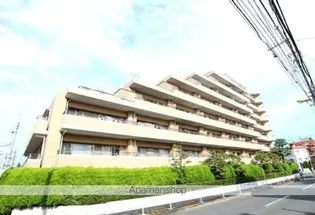 弦巻パーク・ホームズ【1階】の外観