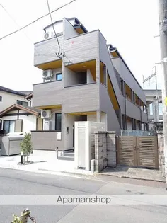 カーサ・トレセント【3階】の外観