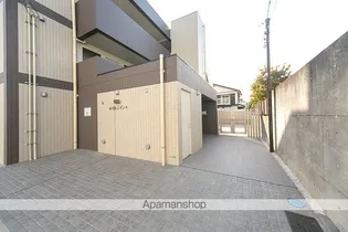 東京都練馬区小竹町2丁目【マンション】の外観