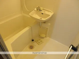 CITY ROOST MINAMI(シティルーストミナミ)【1階】の風呂