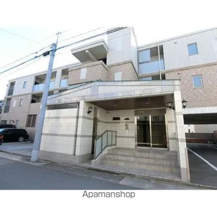 ピオーネ覚王山【3階】の外観