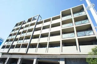 レシェンテ・ヴィラ東福岡【5階】の外観