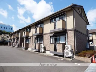 シャルマンⅢ E【1階】の外観