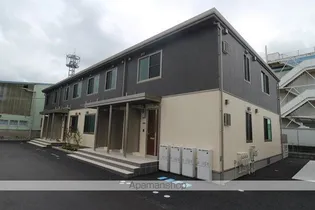 アザレア梅満の画像